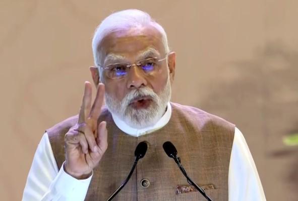 This is the best time to invest, innovate and make in India: PM Modi