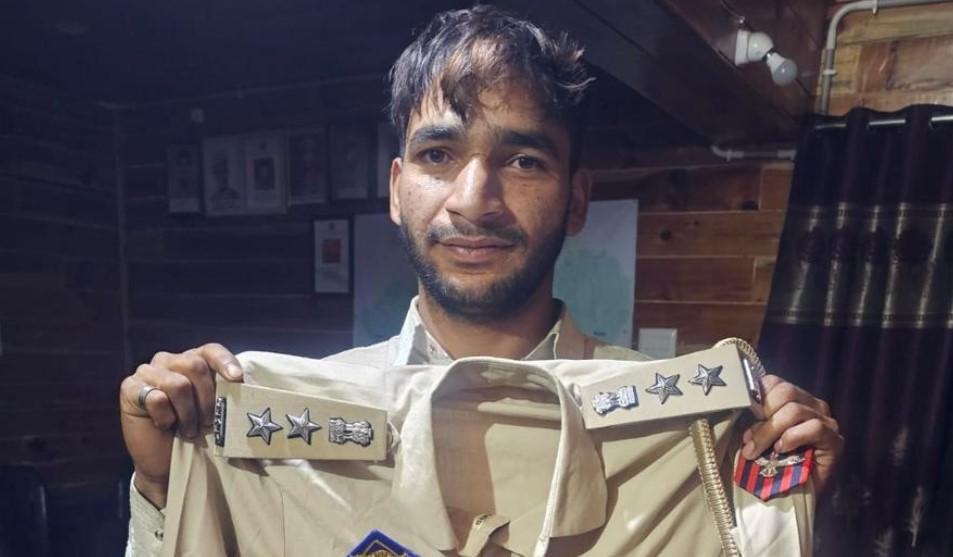 Anantnag Police Thwarts attempted impersonation of Senior officer