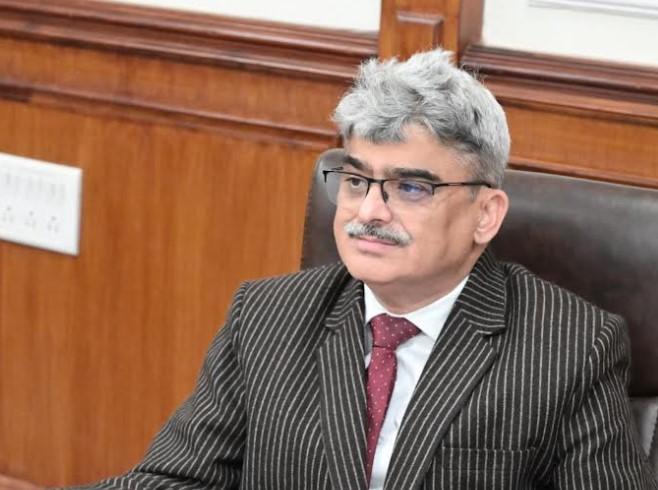 CS reviews framework for Early Childhood Care and Education in J&K