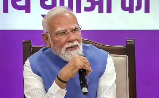 Prime Minister Narendra Modi disburses ₹2,400 crore under Pradhan Mantri Viksit Bharat Rozgar Yojana