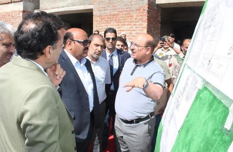 Dy CM inspects progress on 250 bedded IPD, Lab block in SKIMS Srinagar