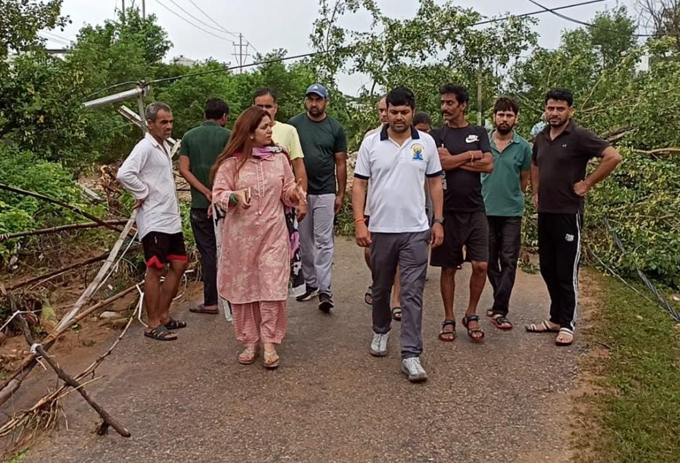 Commissioner JMC conducts extensive inspection of rain-affected areas