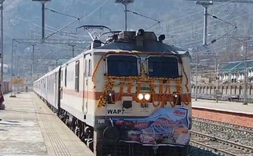 Ticketless, unauthorised travel: Jammu Rly Division earns revenue of Rs 67 lakh as fine in October