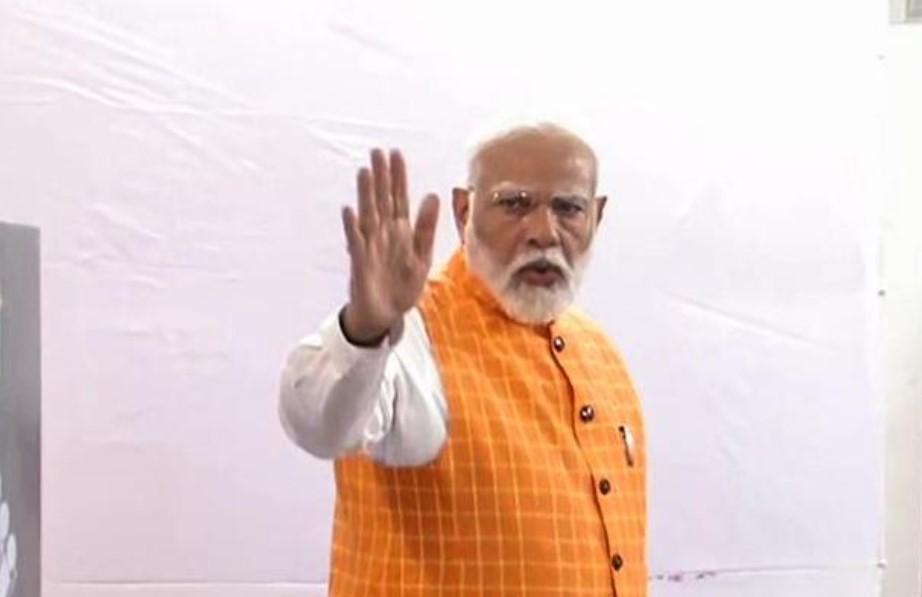 Being voter not just constitutional privilege, but important duty: PM Modi