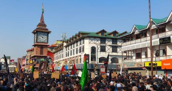 Mobile internet speeds restricted in Kashmir amid protests over assassination of Iran's Khamenei