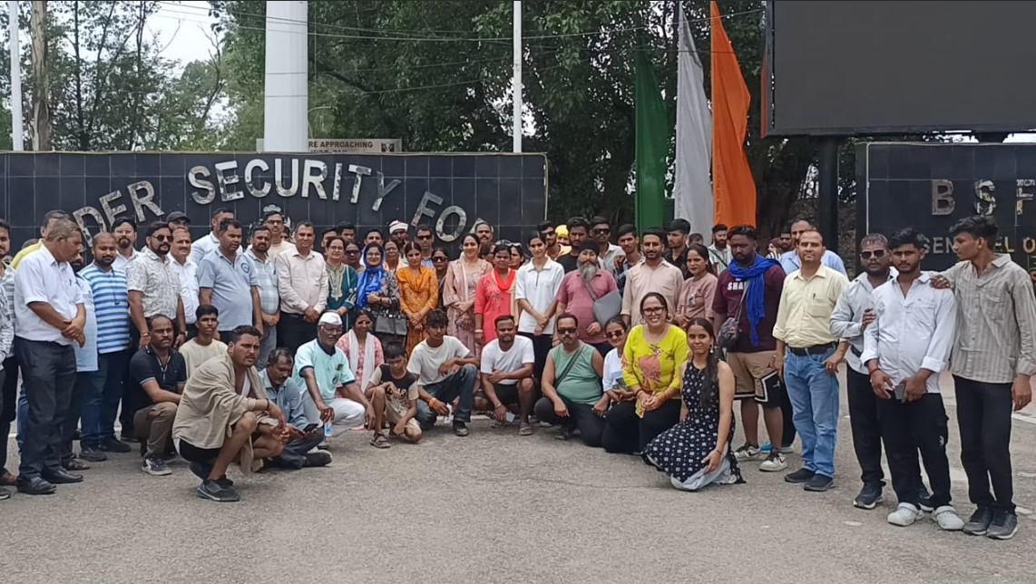 District Administration Jammu gives Amarnath Yatris free ride on Raahi: Hop Jammu service