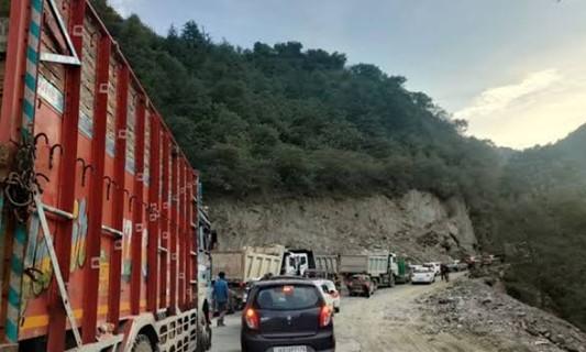 Traffic on Uri Highway to Remain Suspended for Two Days