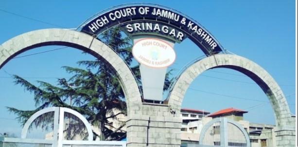25 books ban case: J&K High Court Full Bench issues notice, final hearing on Dec 4