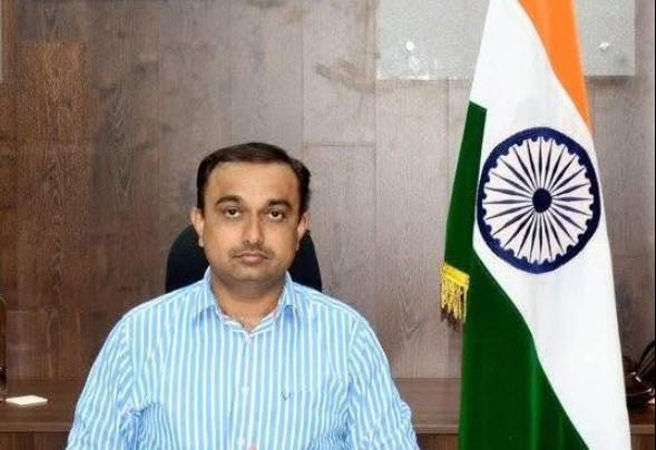 Schools Damaged by Heavy Rains to Remain Locked Until Repaired: Jammu Divisional Commissioner