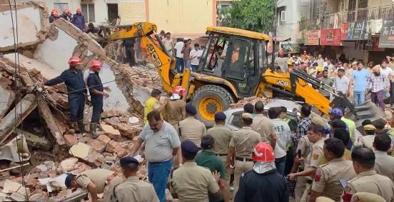 1 Dead, Several Feared Trapped After Six-Storey Building Collapses In Delhi