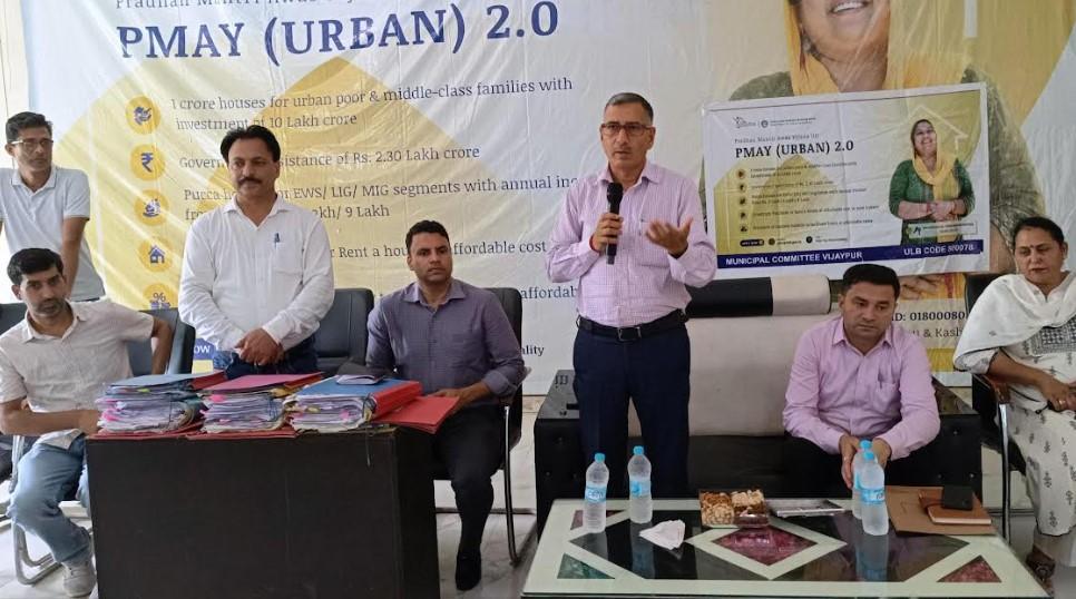 Delhi-Amritsar-Katra Expressway: DC Samba holds land compensation disbursement camp at Vijaypur