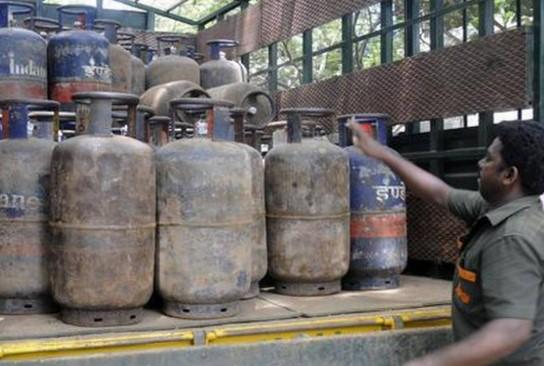 Commercial LPG cylinder prices hiked by Rs 15.50, no change in domestic rates