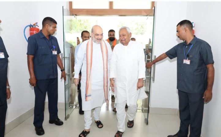 Amit Shah meets CM Nitish Kumar ahead of Bihar Polls