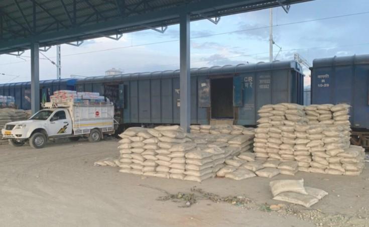 1st freight train carrying industrial salt from Gujarat reaches Kashmir