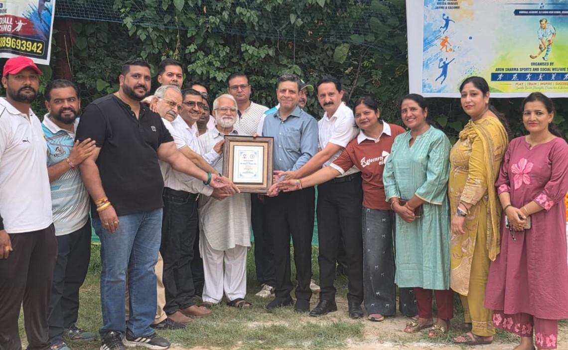 Arun Sharma Handball Club Wins Exhibition Match by One Goal at S.D. Sabha School