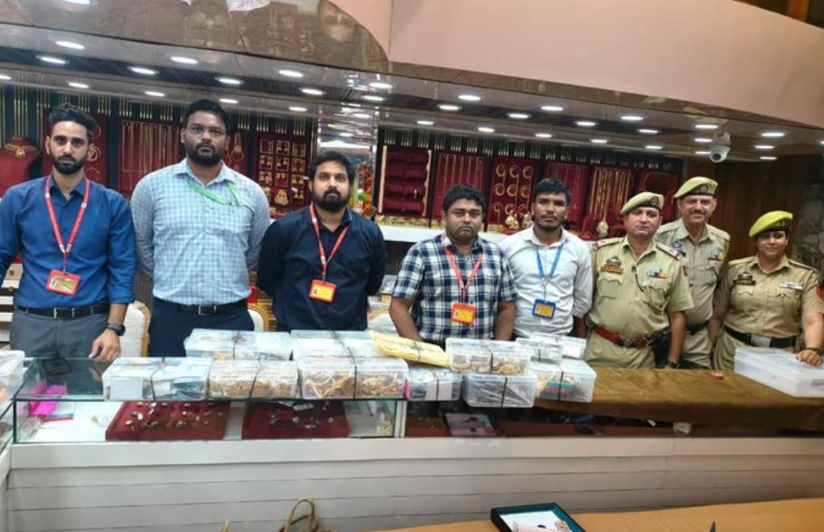 BIS Seizes 1,095 Jewellery Articles in Jammu Over Suspected Misuse of Hallmark Mark