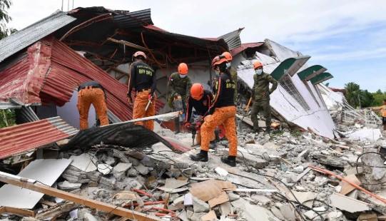 At least 69 people killed in a powerful earthquake that hit the Philippines