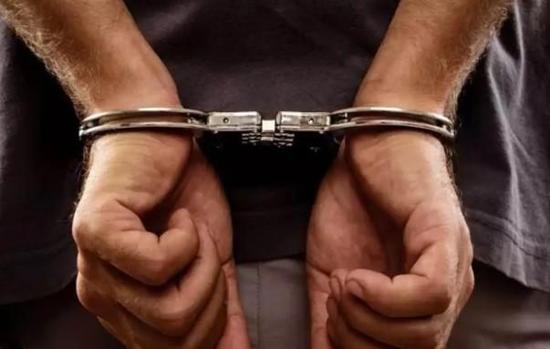 Ex-CISF personnel arrested for `job scam'; `spent money on producing films'