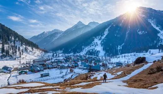 J&K launches QR code-based identification system for all tourism stakeholders in Pahalgam