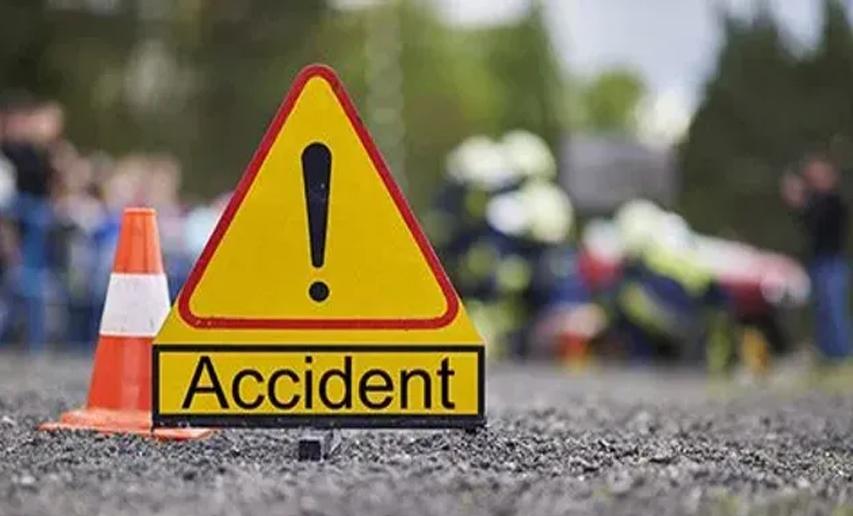 Jammu and Kashmir: 2 Killed, 3 Injured in Road accident in Kathua