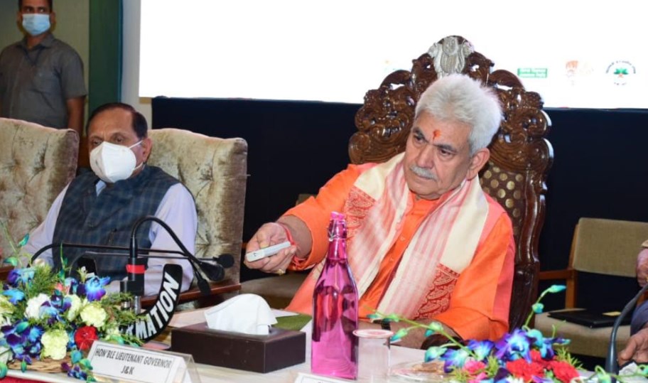 Under the guidance of Hon'ble PM Modi, accelerated development and transformation is taking place across the UT of J&K: LG Sinha