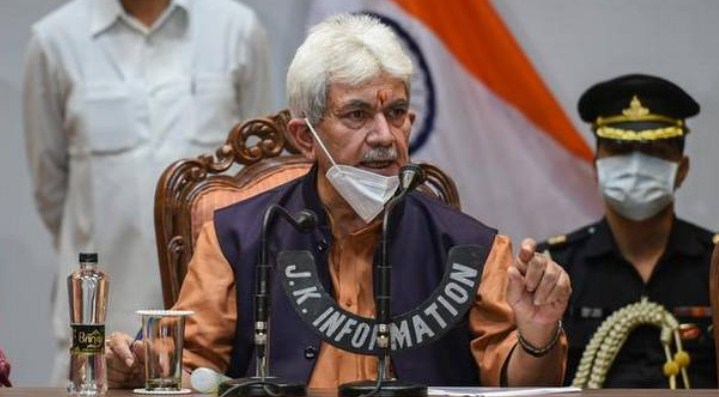 Sinha assures justice in Shopian encounter