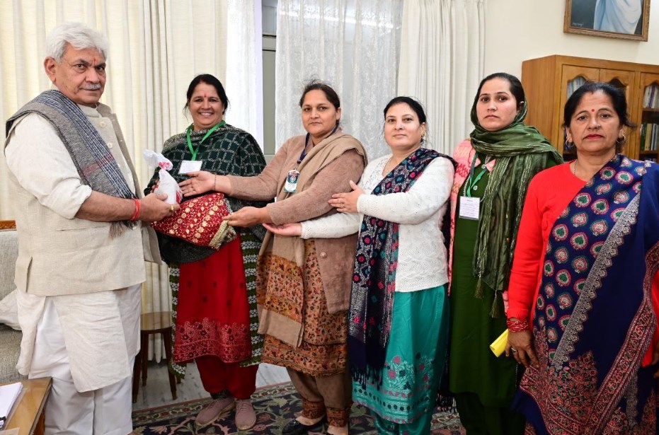 Sarpanch, SHG Members call on Lt Governor