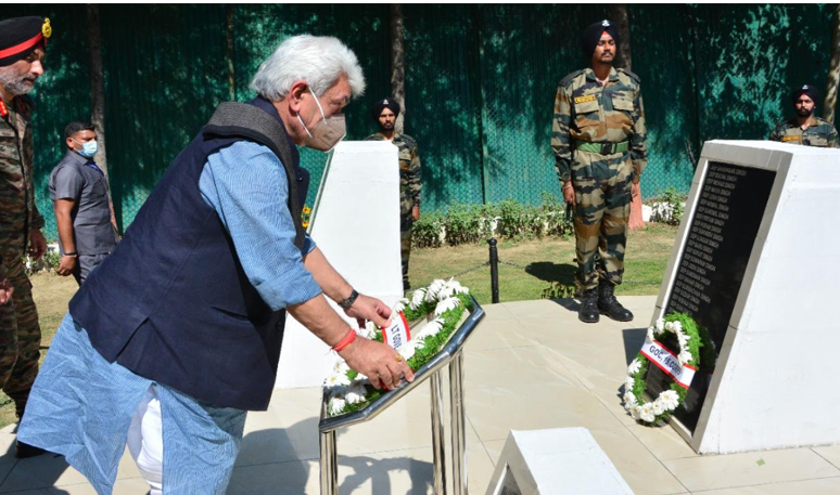 Lt Governor pays homage to Maqbool Sherwani and the brave soldiers of Sikh Regiment at Baramulla