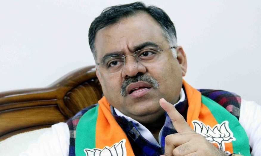 Farooq  supporting and fanning terrorism in J&K: Tarun Chugh