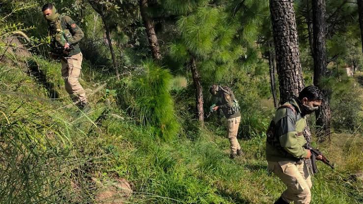 Security forces on high alert after terrorists escape during encounter in Rajouri