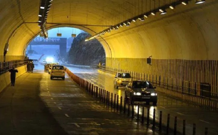 2 killed, another injured in mishap inside Nashri tunnel