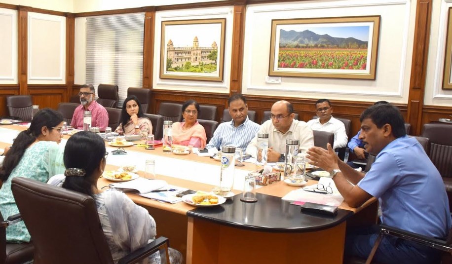 CS chairs 5thGoverning Council Meeting of Ayushman Bharat