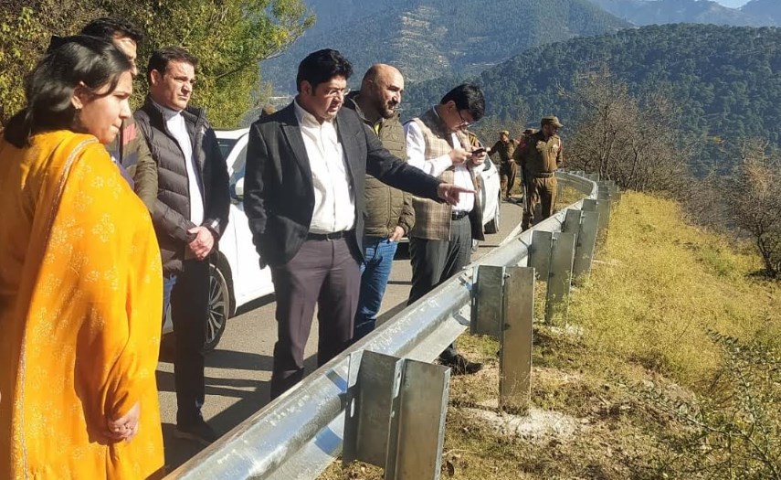 Secretary Planning conducts extensive tour of District Udhampur