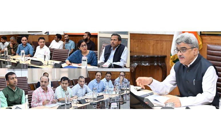 CS reviews rollout of Water Transport, PM E-DRIVE initiatives in J&K