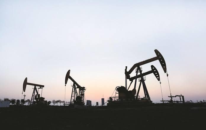 Govt cuts windfall tax on petrol, diesel, ATF exports amid oil price volatility