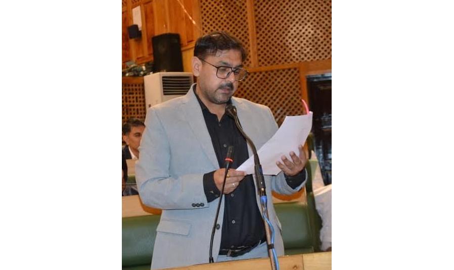 AAY covers 879112 beneficiaries in J&K: Satish Sharma