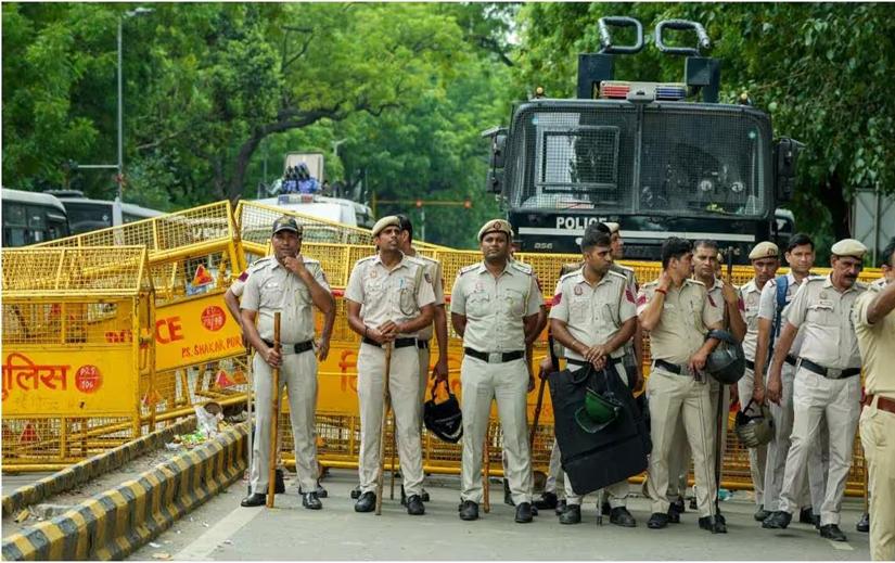 CJP Stir Against CEC: Delhi Police Detains Around 200 Protestors