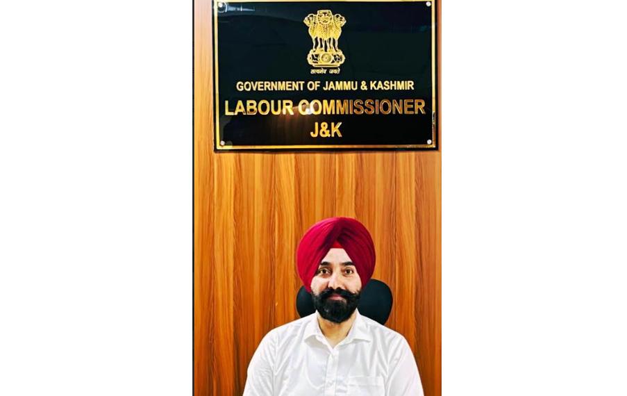 Labour Commissioner urges strict compliance with Payment of Bonus Act 1965