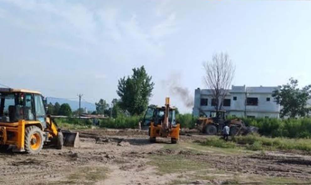 JDA halts illegal mining in Nagrota; Retrieves 15 Kanal encroached land; Dismantles temporary structures along Ring Road