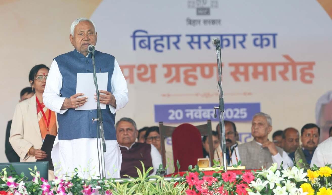 Nitish Kumar takes oath as chief minister of Bihar for record 10th time in Patna