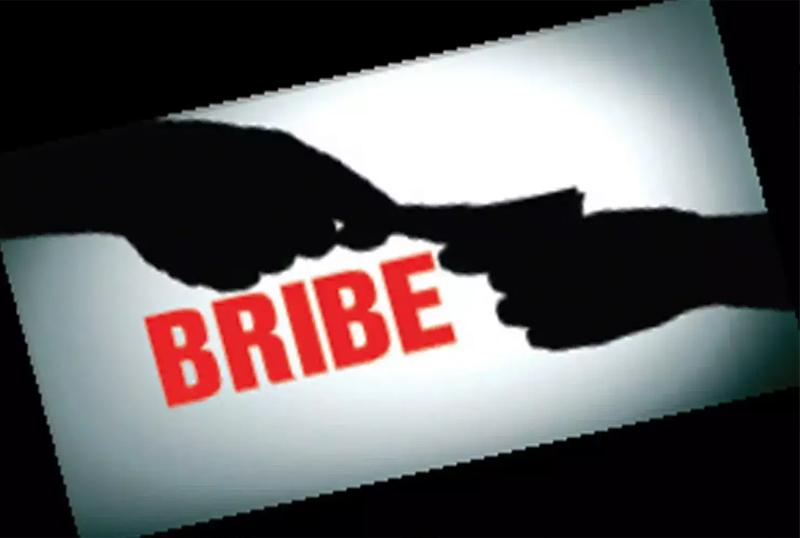 ACB arrests Patwari in Jammu and Kashmir for demanding bribe