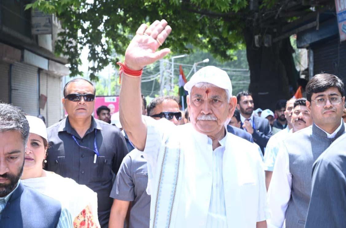 Lieutenant Governor Manoj Sinha Joins Nasha-Mukt J&K Campaign in Ganderbal