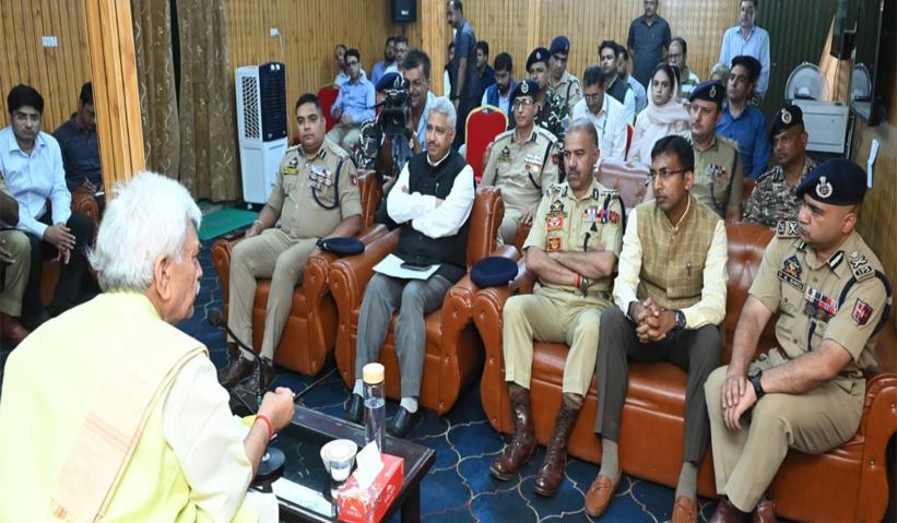 LG Sinha directs the officials to ensure that every devotee of Lord Shiva receives round-the-clock care