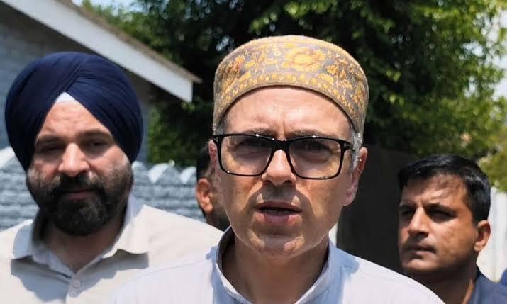 CM Omar Abdullah congratulates Kashmir University on securing UGC Category-I status