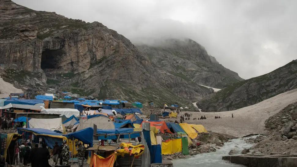 3,823 pilgrims leave Jammu base camp for Amarnath cave shrine
