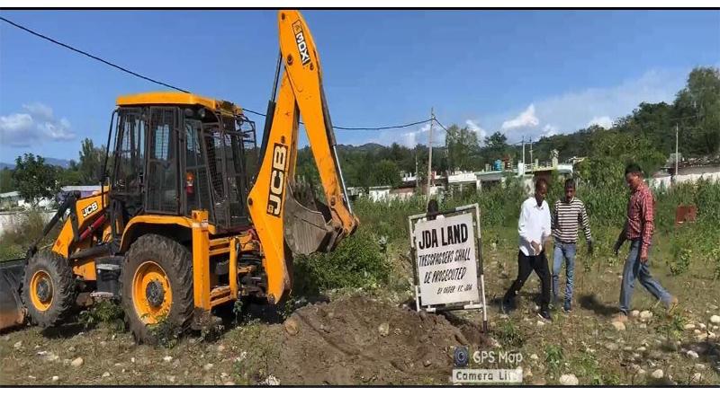 JDA conducts anti-encroachment drive at Jagti-Nagrota; retrieves 50 Kanal Land
