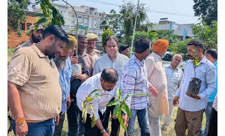 Satish Sharma calls for urgent measures to preserve ecological balance