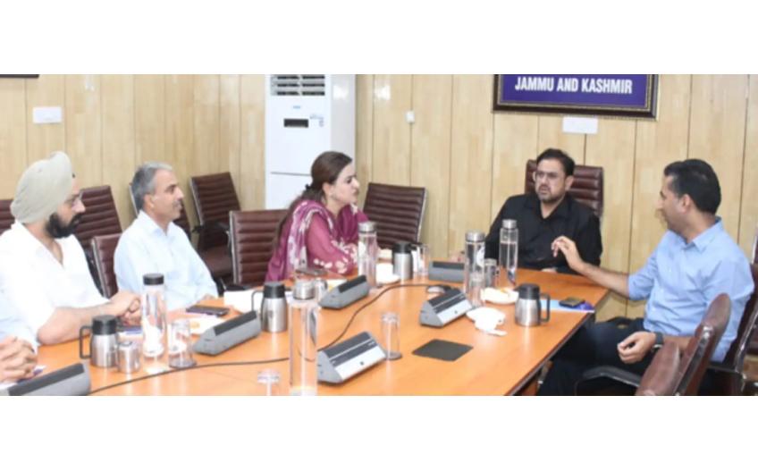 Satish Sharma reviews Sports Calendar 2026–27, sports development across J&K