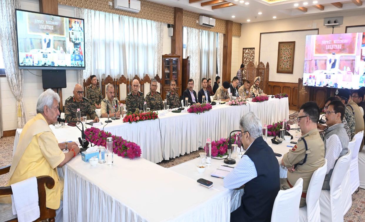 Lieutenant Governor chairs high-level security review meeting with senior officials