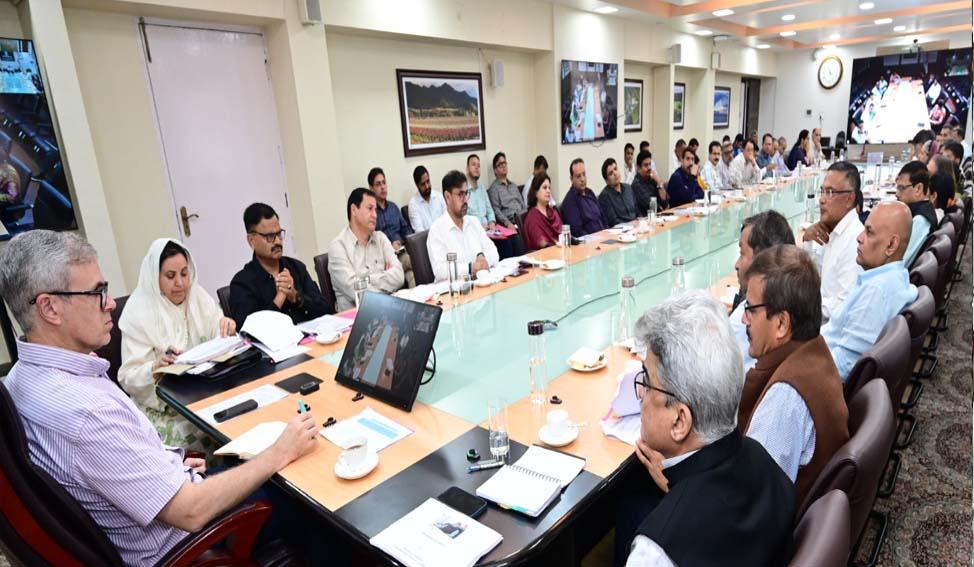 CM Omar Abdullah directs departments to accelerate CAPEX expenditure, ensure timely utilization of funds